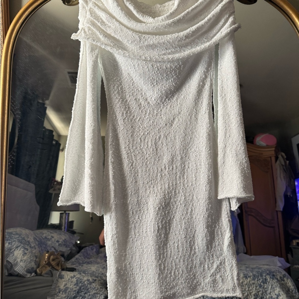 Elegant Off-Shoulder White Dress /swim cover - Picture 3 of 6